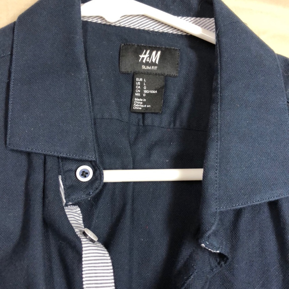 H&M Button up - Picture 3 of 3